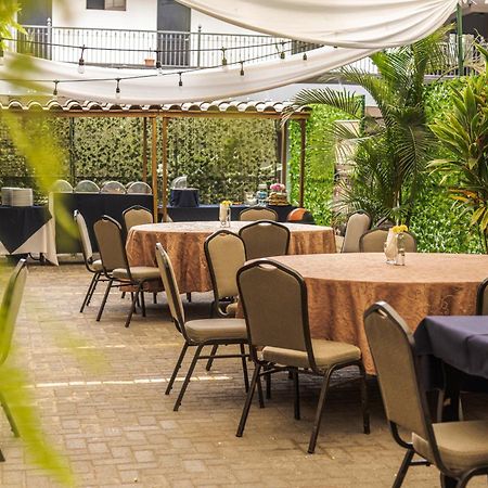 Hotel Y Restaurante El Guarco Cartago Exterior photo